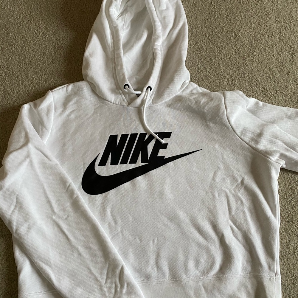 Nike cropped hoodie
